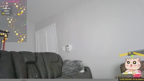 xodaniellesmith online show from 11/12/25, 08:19