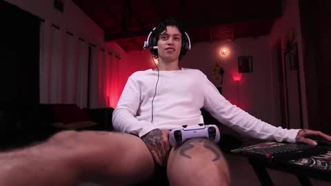   online show from 10/24/25, 12:08