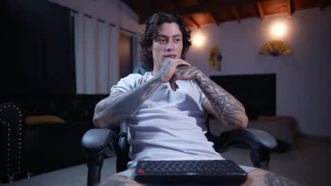   online show from 06/10/26, 01:28