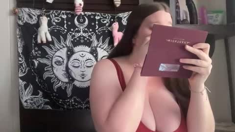 xopeachybaby online show from 05/31/26, 11:06