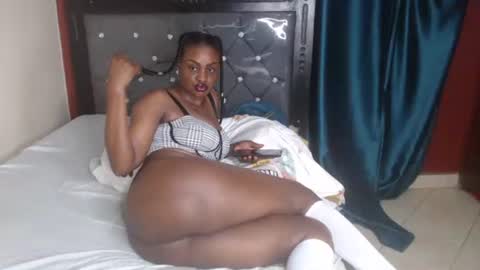 Xoe online show from 11/01/25, 05:48