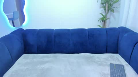 xoxo_angel online show from 02/06/25, 10:21