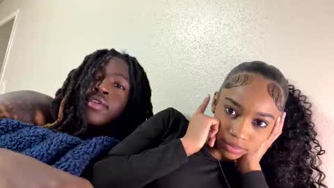 Snapshot of xoxoafterdark chatting on 02/08/26, 01:20 xoxoafterdark online show from 02/08/26, 01:20