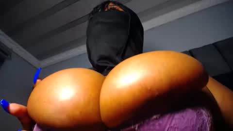 xpanther_23 online show from 12/21/25, 10:28