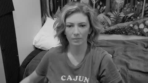 Snapshot of xpbunni chatting on 09/28/25, 02:44 xpbunni online show from 09/28/25, 02:44