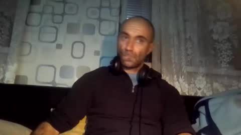 xploid1982 online show from 12/05/24, 02:09