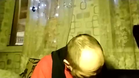 xploid1982 online show from 12/05/25, 04:21