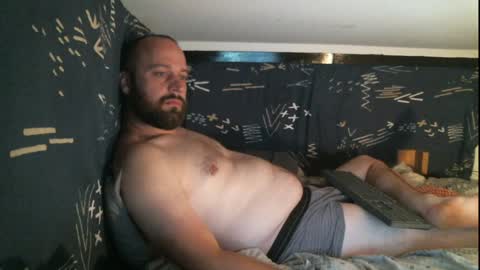 Red online show from 12/23/24, 10:21