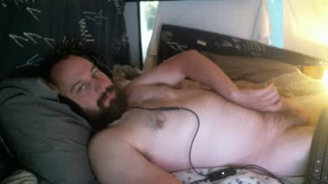 Red online show from 01/13/25, 07:54