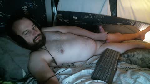 Red online show from 01/17/25, 10:22