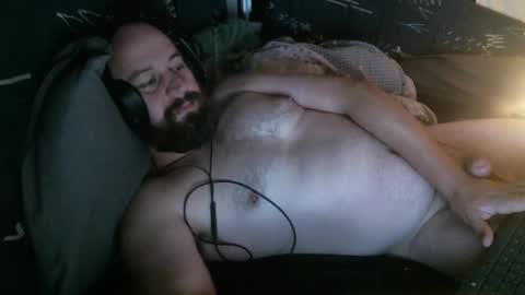 Red online show from 03/11/25, 08:09