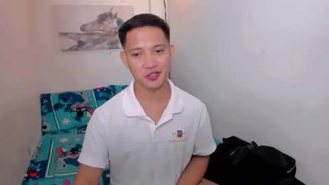 Snapshot of xsebastian19 chatting on 12/18/25, 11:22 xsebastian19 online show from 12/18/25, 11:22