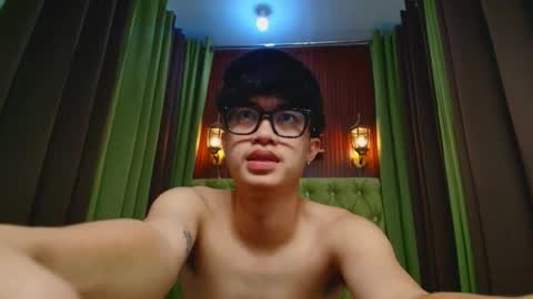xsianhotcocxx online show from 06/06/26, 03:50