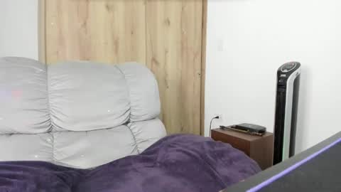 Hellen Sofia instagram hellen5546 online show from 04/01/26, 12:39