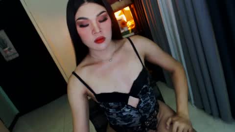 Sundae online show from 08/08/26, 07:43