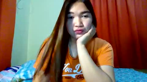 Snapshot of xsweetiemajax chatting on 01/04/25, 03:50 HI IM PAULINE online show from 01/04/25, 03:50