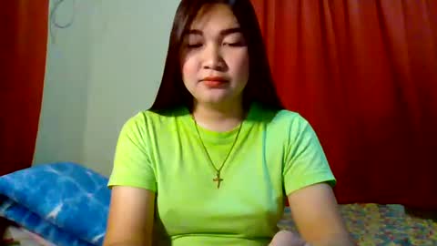 Snapshot of xsweetiemajax chatting on 02/07/25, 01:36 HI IM PAULINE online show from 02/07/25, 01:36