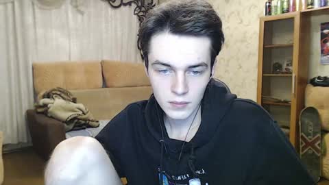 traqqq online show from 12/11/24, 08:50