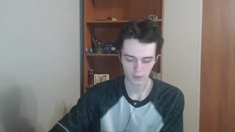 traqqq online show from 11/12/25, 09:14