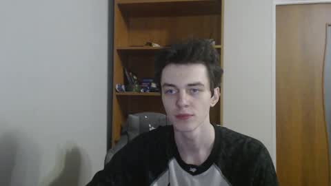 traqqq online show from 11/17/25, 08:25