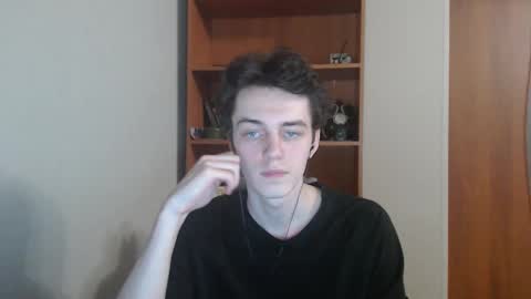 traqqq online show from 11/22/25, 08:08