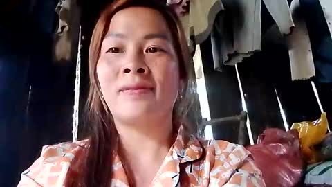 Snapshot of xuxulove00 chatting on 09/16/25, 07:09 xuxulove00 online show from 09/16/25, 07:09