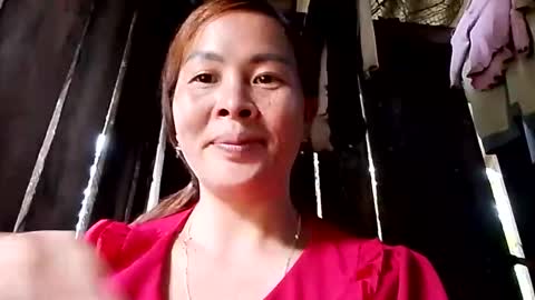 Snapshot of xuxulove00 chatting on 09/18/25, 04:25 xuxulove00 online show from 09/18/25, 04:25