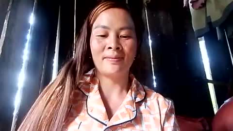 Snapshot of xuxulove00 chatting on 09/20/25, 07:09 xuxulove00 online show from 09/20/25, 07:09