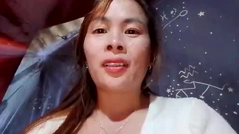 Snapshot of xuxulove00 chatting on 11/28/25, 05:21 xuxulove00 online show from 11/28/25, 05:21