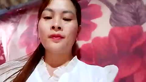 xuxulove00 online show from 12/19/25, 01:12