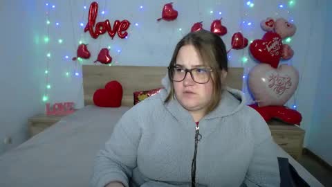 xx daniella xx online show from 02/17/25, 07:21