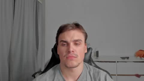 raul online show from 03/08/26, 02:04