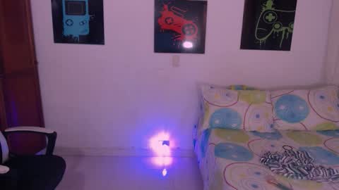 Jacky online show from 09/25/25, 06:00