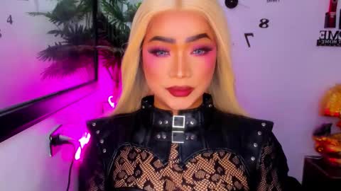 xxasian_goddessxx online show from 03/22/26, 05:00