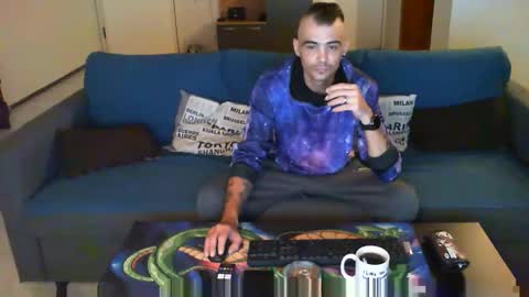 xXBooba ValentinoXx online show from 10/01/25, 03:01