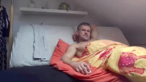 xxdirty_slut_boyxx online show from 11/09/25, 12:47