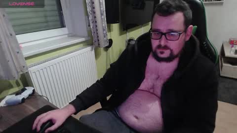 Snapshot of xxevoker chatting on 11/12/25, 03:56 xxevoker online show from 11/12/25, 03:56