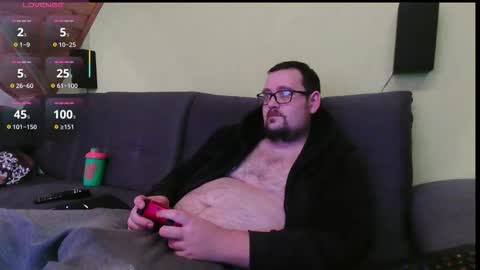 Snapshot of xxevoker chatting on 11/17/25, 01:17 xxevoker online show from 11/17/25, 01:17