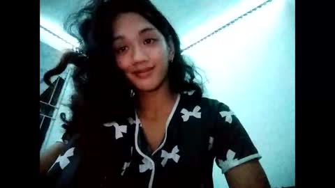 Sophie online show from 11/08/25, 07:12