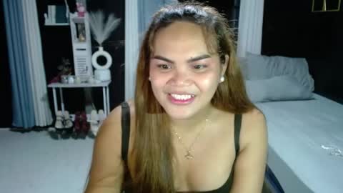 Kylie Smith online show from 05/25/26, 06:36
