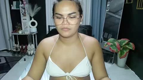 Kylie Smith online show from 06/11/26, 02:59