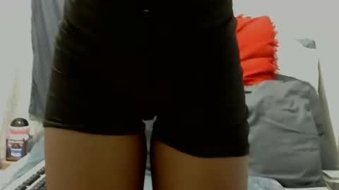 xxsexytalia28 online show from 02/09/25, 07:52