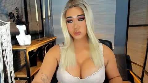 xxtastefullayeshaxx online show from 03/09/25, 11:25