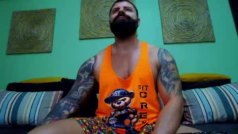 Xtream Leonard online show from 05/25/26, 04:18