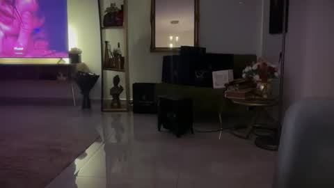 Mia and shawn online show from 04/15/26, 03:24