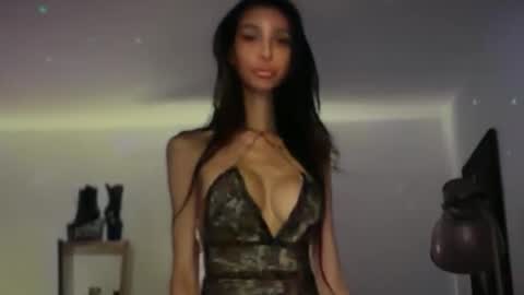 Mia and shawn online show from 04/16/26, 02:51