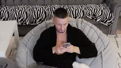 xxx_alejandro online show from 10/20/25, 05:35