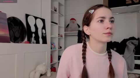 Eva online show from 02/03/26, 03:59