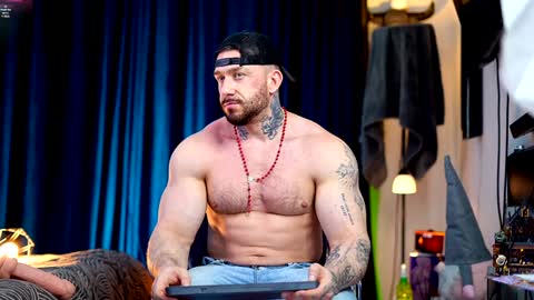 Snapshot of xxx_jane_xxx chatting on 03/06/25, 07:32 online show from 03/06/25, 07:32