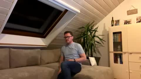 Alex online show from 03/26/26, 07:19